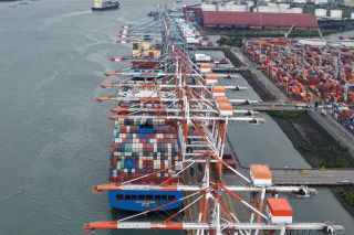 TP. HCM định hướng đẩy mạnh phát triển giao thông đường thủy