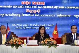 Kết nối doanh nghiệp sản xuất, phân phối và logistics Việt Nam-Campuchia