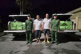 Biên phòng Quảng Ninh chặn đứng vụ vận chuyển hàng hóa nghi vấn trong đêm