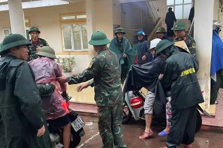Nghệ An triển khai sơ tán hơn 6.000 người để ứng phó bão số 10