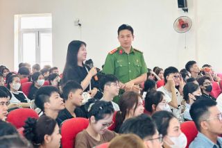 Tuyên truyền phòng, chống ma túy trong Tuần sinh hoạt công dân Trường Cao đẳng Y tế Hải Phòng