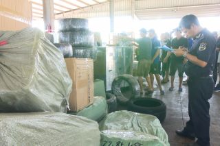 Triệt phá đường dây buôn lậu lợi dụng hoạt động nhập khẩu hàng gia công tại Cửa khẩu Bắc Luân 2