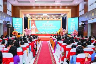 Phụ nữ Nghệ An phát huy truyền thống, vươn lên khẳng định vai trò trong thời kỳ mới