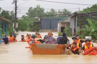 Bộ Quốc phòng huy động lực lượng cao nhất ứng phó mưa lũ lớn ở Trung Bộ