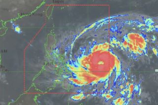 Philippines gồng mình đối mặt siêu bão Fung-Wong sau thảm họa Kalmaegi