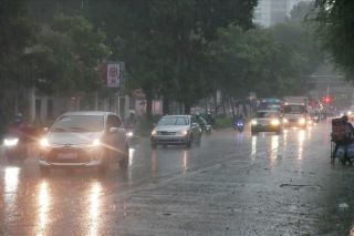 Thời tiết ngày 10/11: Bão Fung-Wong vào Biển Đông, miền Bắc còn mưa rào