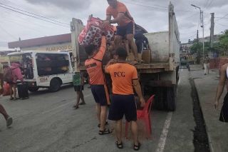 Bão Fung-wong tấn công Philippines, gần một triệu người phải sơ tán