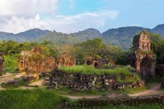 Đà Nẵng: Định hướng phát triển du lịch sinh thái phía Tây