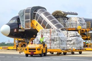 Đà Nẵng: Tiếp nhận hàng viện trợ khẩn cấp của ASEAN cho người dân vùng lũ