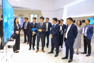Lãnh đạo thành phố Hải Phòng thăm và làm việc với các doanh nghiệp Tập đoàn LG tại Khu công nghiệp Tràng Duệ
