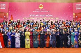 Chủ tịch Quốc hội Trần Thanh Mẫn dự tổng kết Nhóm nữ đại biểu Quốc hội khóa XV