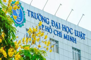 Trường Đại học Luật TP. HCM bỏ hàng loạt tổ hợp xét tuyển truyền thống từ năm 2026