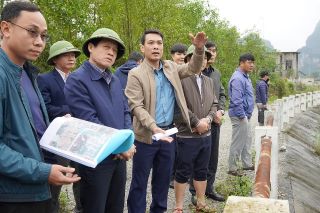 Quảng Trị kiểm tra hiện trường, tháo gỡ vướng mắc các dự án chống sạt lở cấp bách