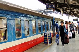 Đường sắt, hàng không tăng mạnh chuyến phục vụ 4 ngày nghỉ Tết Dương lịch 2026
