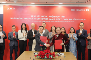 Techcombank hợp tác với Hội Tư vấn Thuế Việt Nam hỗ trợ kinh doanh chuyển đổi thuế và phát triển bền vững