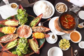 Lẩu thả Phan Thiết - Tinh hoa ẩm thực biển Bình Thuận vươn tầm kỷ lục châu Á
