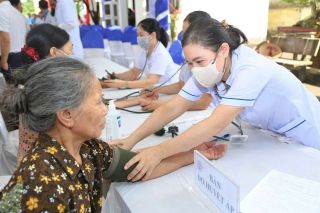 Bộ Y tế đề xuất miễn viện phí cơ bản, mở rộng mức hưởng bảo hiểm y tế