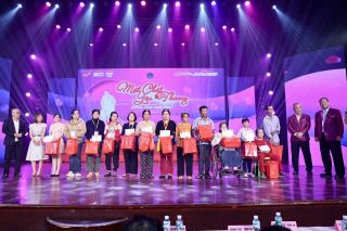 “Một Chút Yêu Thương” lần 3: Nghệ thuật thắp sáng niềm tin cho nạn nhân tai nạn giao thông
