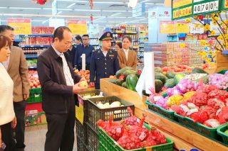 Thành phố Huế tăng cường kiểm soát thị trường dịp cao điểm trước và sau Tết Bính Ngọ 2026