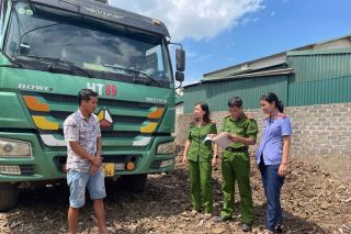 Hưng Yên đấu tranh, xử lý vi phạm tại các làng nghề tái chế phế liệu
