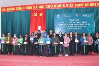 BIDV Thanh Hóa trao quà Tết cho các hộ gia đình có hoàn cảnh khó khăn