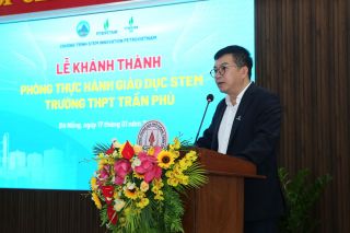 “Các em sẽ trở thành đồng nghiệp, cùng làm việc với những kỹ sư, nhà khoa học của BSR”