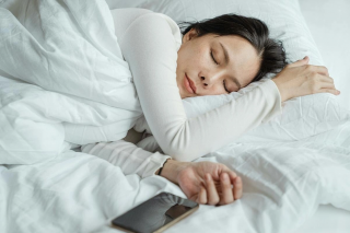 Không lo mất ngủ vì có 4 mẹo hay giúp ngủ ngon một mạch tới sáng