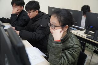 Gần 17.000 thí sinh dự thi TSA đợt đầu năm 2026: Nhiều học sinh coi là cơ hội “cọ xát” sớm