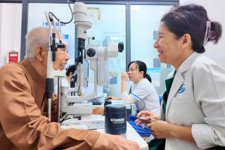 Trợ giá 40% khám chữa bệnh về Mắt theo công nghệ cao