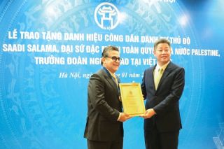 Tình yêu đất Việt của trái tim hình ôliu