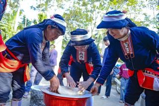 Giữ hồn Tết năm cùng của đồng bào Dao nơi miền Tây xứ Thanh
