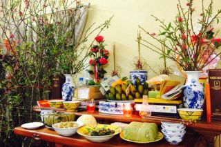 Cúng gia tiên Tất niên gìn giữ văn hóa truyền thống gia đình Việt