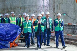 Thủ tướng: Tốc độ triển khai đường sắt đô thị thời gian tới phải gấp hàng chục lần những năm qua