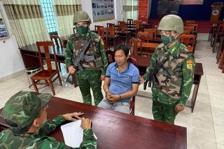 Đồn Biên phòng Cửa khẩu Quốc tế Mộc Bài: Bắt đối tượng tổ chức cho người khác nhập cảnh trái phép
