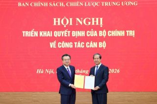 Bộ Chính trị điều động ông Nguyễn Kim Sơn, Nguyễn Sỹ Hiệp giữ chức Phó Trưởng Ban Chính sách, Chiến lược Trung ương