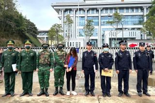 Cao Bằng tiếp nhận 12 công dân nhập cảnh trái phép được trao trả