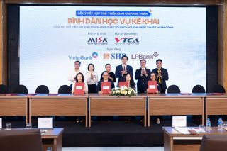 MISA ký kết hợp tác triển khai chương trình Bình dân học vụ kê khai