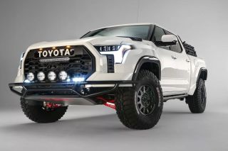 Toyota chuẩn bị tung “át chủ bài” bán tải địa hình, thách thức thế thống trị của xe Mỹ