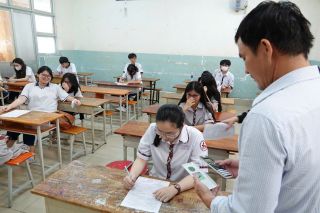 TP. HCM tập huấn quy chế thi tốt nghiệp THPT: Áp lực lớn khi hai kỳ thi diễn ra sát nhau