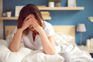 Tình trạng não bộ “cạn pin” trong cuộc sống hiện đại là do đâu?