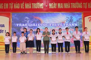 Hải Phòng: Đoàn TNCS Hồ Chí Minh phường Hồng An ra mắt mô hình “Chi đoàn không ma túy”