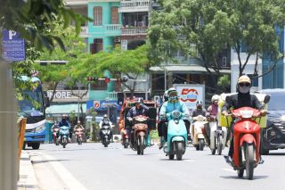 Thời tiết hôm nay 3/6: Bắc Bộ, Trung Bộ tiếp tục nắng nóng gay gắt