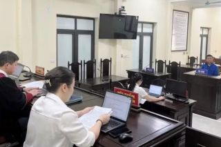 Buôn bán hàng cấm, hai vợ chồng lĩnh 33 tháng tù