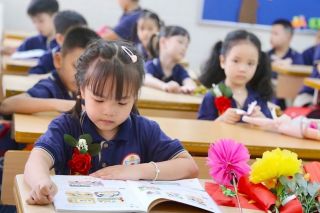 Hôm nay, phụ huynh Hà Nội bắt đầu thử nghiệm đăng ký tuyển sinh đầu cấp