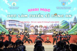 Lâm Đồng khai mạc Trại hè “Học làm chiến sĩ công an” năm 2026: Hành trình rèn kỹ năng, bản lĩnh cho “chiến sĩ nhí”