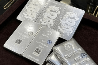 Giá bạc bốc hơi hơn 50% từ đỉnh lịch sử và bài học về tài sản trú ẩn