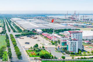 Cảng Quốc tế Long An được vinh danh “Công ty cảng xanh thông minh của năm 2026”