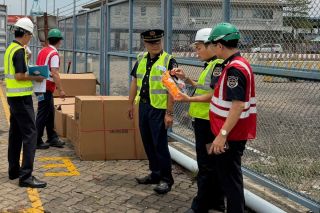 Ngăn chặn hàng giả: Cần chuyển sang kiểm soát toàn bộ chuỗi lưu thông hàng hóa