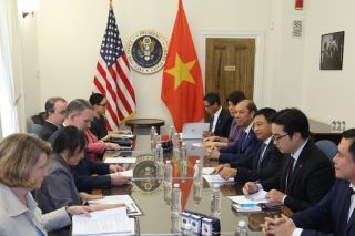 Việt Nam coi trọng việc bảo đảm chuỗi cung ứng toàn cầu thông suốt