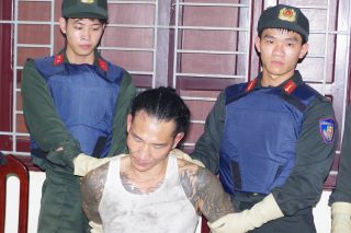Ninh Bình: Bắt giang hồ cộm cán "Đức Cộng" về hành vi “Tổ chức sử dụng trái phép chất ma túy”
